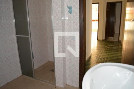 Casa à venda com 100m², 5 quartos e 1 vagaBanheiro Social