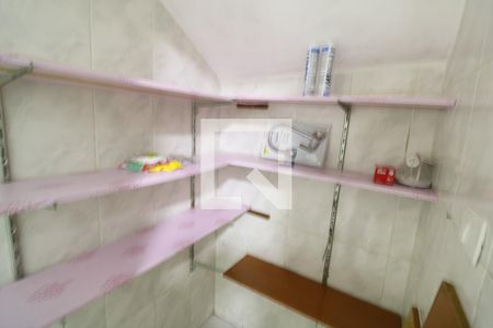 Casa de condomínio para alugar com 200m², 3 quartos e 2 vagas Casa de condomínio para alugar com 200m², 3 quartos e 2 vagasDespensa