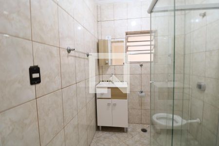 Casa de condomínio para alugar com 200m², 3 quartos e 2 vagas Casa de condomínio para alugar com 200m², 3 quartos e 2 vagasBanheiro da Suíte 3