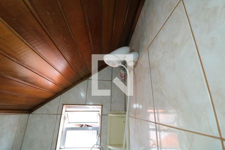 Casa de condomínio para alugar com 200m², 3 quartos e 2 vagas Casa de condomínio para alugar com 200m², 3 quartos e 2 vagasBanheiro da Suíte 1