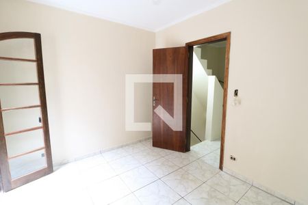 Casa de condomínio para alugar com 200m², 3 quartos e 2 vagas Casa de condomínio para alugar com 200m², 3 quartos e 2 vagasSuite 3