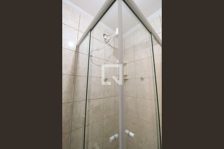 Casa de condomínio para alugar com 200m², 3 quartos e 2 vagas Casa de condomínio para alugar com 200m², 3 quartos e 2 vagasBanheiro da Suíte 3