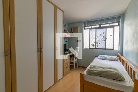 Apartamento à venda com 90m², 3 quartos e 2 vagas Apartamento à venda com 90m², 3 quartos e 2 vagasQuarto 2