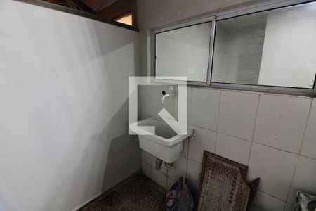 Área de Serviço de casa para alugar com 2 quartos, 70m² em Vargem Grande, Rio de Janeiro