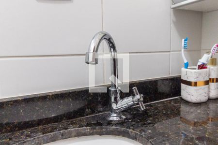 Casa de condomínio à venda com 85m², 3 quartos e 2 vagasBanheiro - torneira