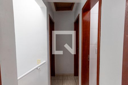 Casa de condomínio à venda com 85m², 3 quartos e 2 vagasCorredor