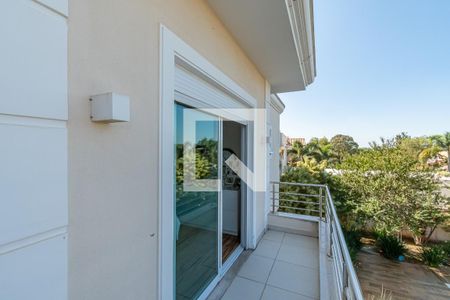 Casa de condomínio à venda com 338m², 3 quartos e 5 vagasVaranda Suite 3