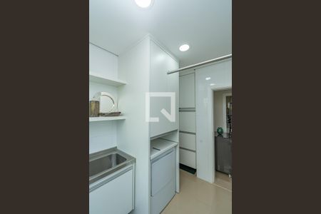 Casa de condomínio à venda com 338m², 3 quartos e 5 vagasÁrea de Serviço