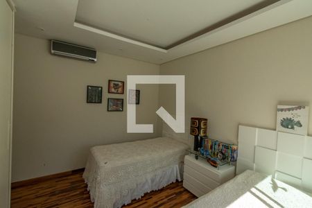 Casa de condomínio à venda com 338m², 3 quartos e 5 vagasSuite 1