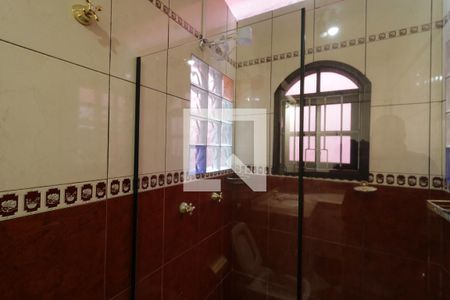 Banheiro de casa para alugar com 1 quarto, 50m² em Parque Gerassi, Santo André