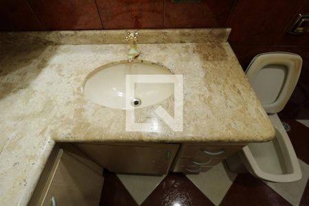 Banheiro de casa para alugar com 1 quarto, 50m² em Parque Gerassi, Santo André