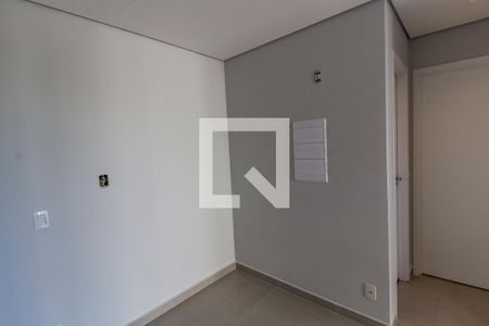 Sala de TV de apartamento à venda com 2 quartos, 52m² em Alphaville Empresarial, Barueri