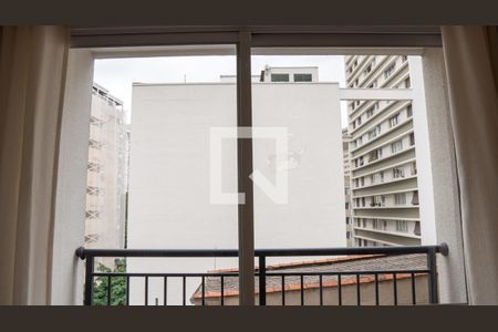 Varanda de kitnet/studio para alugar com 1 quarto, 28m² em República, São Paulo