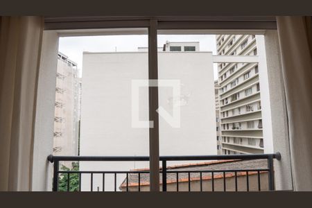 Studio à venda com 28m², 1 quarto e sem vaga Studio à venda com 28m², 1 quarto e sem vagaVaranda