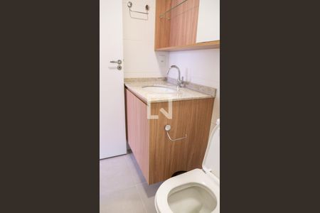 Studio à venda com 28m², 1 quarto e sem vaga Studio à venda com 28m², 1 quarto e sem vagaBanheiro