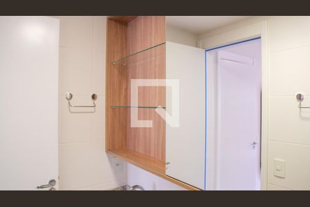 Studio à venda com 28m², 1 quarto e sem vaga Studio à venda com 28m², 1 quarto e sem vagaBanheiro