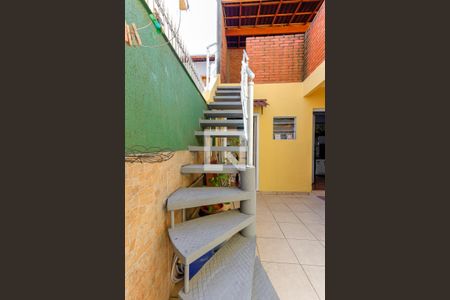 Casa à venda com 141m², 4 quartos e 2 vagas