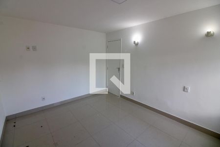 Casa de condomínio à venda com 220m², 4 quartos e 1 vaga Casa de condomínio à venda com 220m², 4 quartos e 1 vagaQuarto 1