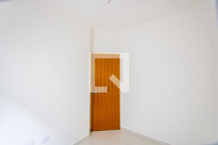 Quarto 2 de apartamento para alugar com 2 quartos, 43m² em Vila America, Santo André