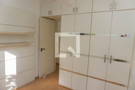 Apartamento à venda com 42m², 1 quarto e 1 vagaQuarto