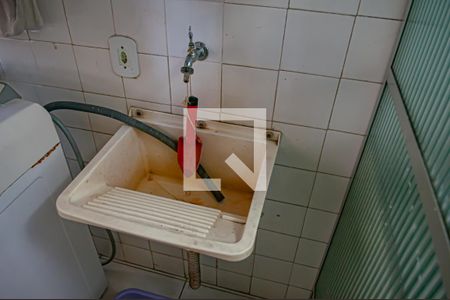 Apartamento à venda com 80m², 2 quartos e 1 vagacozinha e area de serviço