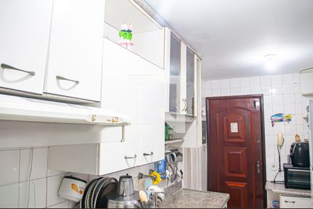 Apartamento à venda com 80m², 2 quartos e 1 vagacozinha e area de serviço