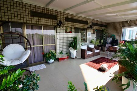 Apartamento à venda com 160m², 4 quartos e 3 vagasVaranda da Sala