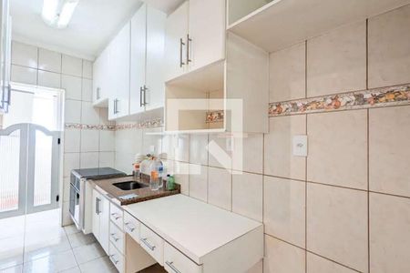 Apartamento à venda com 64m², 2 quartos e 1 vagaCozinha