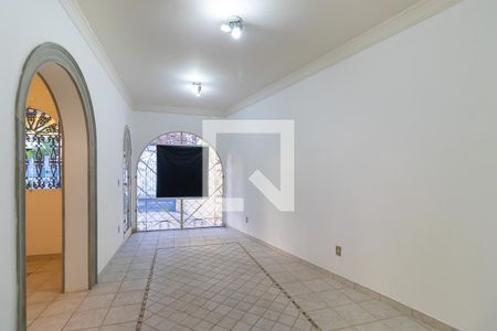 Sala 1 de casa para alugar com 1 quarto, 290m² em Botafogo, Campinas