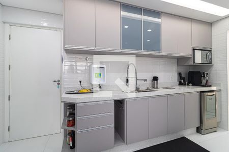 Apartamento à venda com 237m², 2 quartos e 2 vagasCozinha