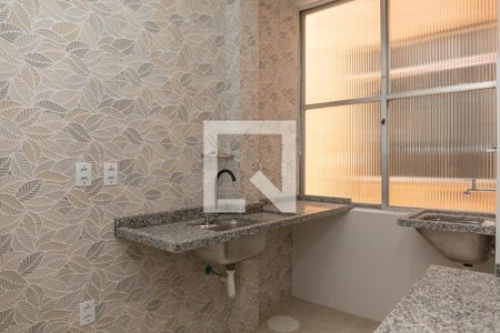 Apartamento para alugar com 48m², 2 quartos e sem vaga Apartamento para alugar com 48m², 2 quartos e sem vagaCozinha