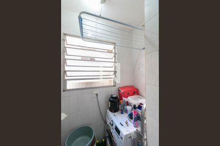 Apartamento para alugar com 55m², 2 quartos e 1 vaga Apartamento para alugar com 55m², 2 quartos e 1 vagaCozinha e Área de Serviço