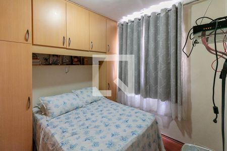 Quarto 1 de apartamento para alugar com 2 quartos, 55m² em Caiçaras, Belo Horizonte