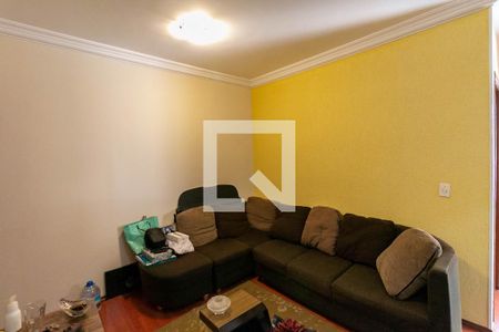 Sala de apartamento para alugar com 2 quartos, 55m² em Caiçaras, Belo Horizonte