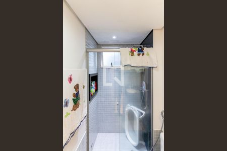 Apartamento à venda com 80m², 2 quartos e 2 vagasBanheiro do Quarto 2