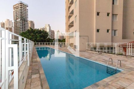 Apartamento à venda com 80m², 2 quartos e 2 vagasÁrea comum - Piscina