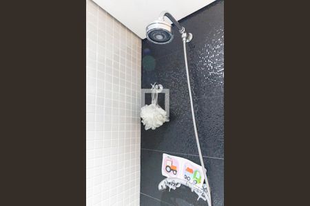 Apartamento à venda com 80m², 2 quartos e 2 vagasBanheiro do Quarto 2