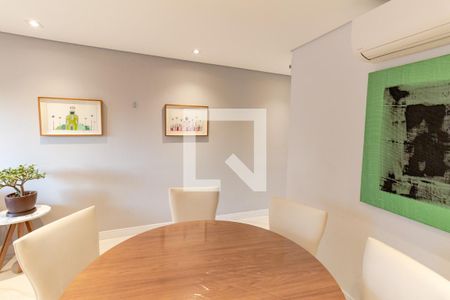 Sala de apartamento à venda com 2 quartos, 80m² em Vila Uberabinha, São Paulo