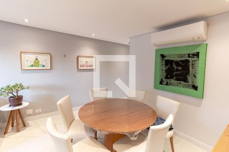 Sala de apartamento à venda com 2 quartos, 80m² em Vila Uberabinha, São Paulo