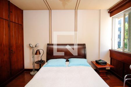 Apartamento à venda com 585m², 6 quartos e 3 vagasQuarto 3