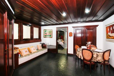 Apartamento à venda com 585m², 6 quartos e 3 vagasSala de Estar