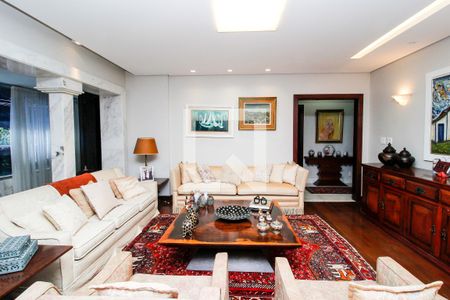 Sala 2 de apartamento à venda com 6 quartos, 585m² em Serra, Belo Horizonte