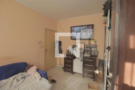 Quarto 2 de casa à venda com 4 quartos, 200m² em Vila Jardim, Porto Alegre