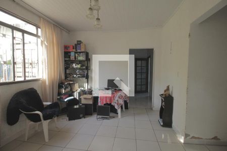Sala 1 de casa à venda com 4 quartos, 200m² em Vila Jardim, Porto Alegre