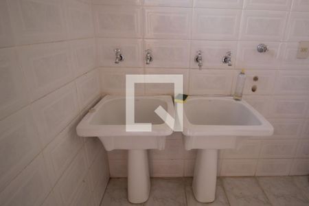 Casa para alugar com 900m², 4 quartos e 3 vagasÁrea de Serviço