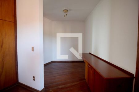 Casa para alugar com 900m², 4 quartos e 3 vagasSuíte 3