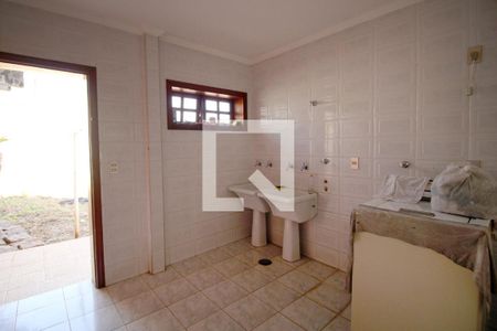 Casa para alugar com 900m², 4 quartos e 3 vagasÁrea de Serviço