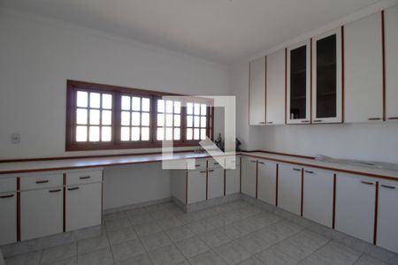 Casa para alugar com 900m², 4 quartos e 3 vagasCozinha 2