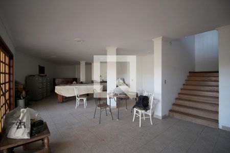 Sala 1 de casa para alugar com 4 quartos, 900m² em Vila Trujillo, Sorocaba