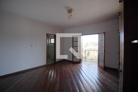 Casa para alugar com 900m², 4 quartos e 3 vagasSuíte 2